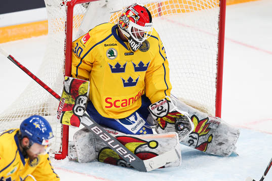 goalkeeper Anders Lindbäck of Sweden during the Channel