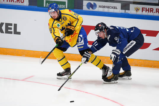Jesper Frödén of Sweden and Mikael Ruohomaa of Finland