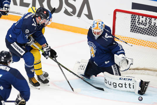 Mikael Ruohomaa of Finland, Pontus Åberg of Sweden and
