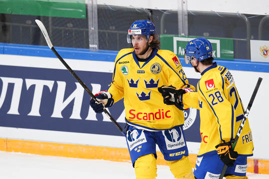 Mario Kempe of Sweden celebrates the 4-1