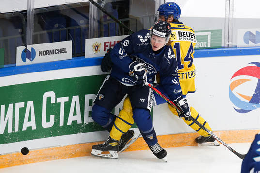 Robin Salo of Finland and Emil Pettersson of Sweden