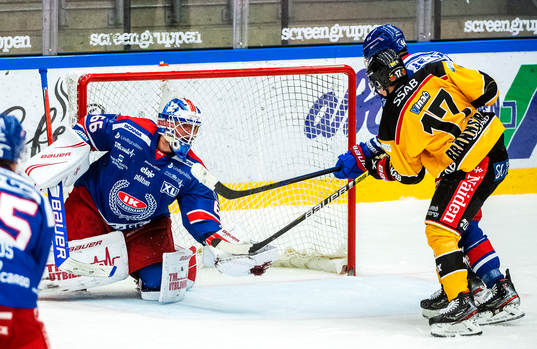 Oskarshamns målvakt Tex Williamsson och Luleås Isac