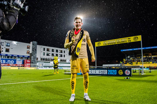 Sondre Brunstad Fet of Bodø/Glimt celebrates with his medal