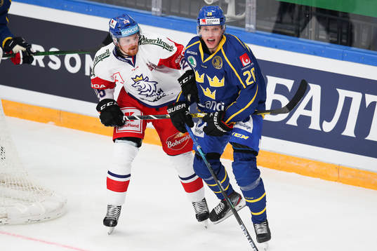 David Kase of Czech Republic and Lawrence Pilut of Sweden
