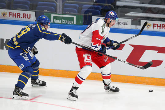 Linus Johansson of Sweden and Dmitrij Jaskin of Czech