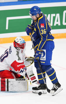 goalkeeper Simon Hrubec of Czech Republic and Emil