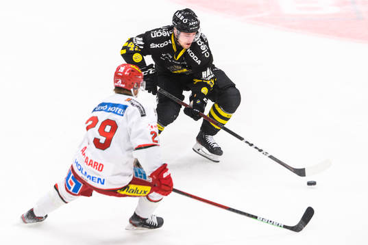s Christian Kåsastul mot Modos Mikkel Aagaard