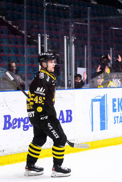 s Christian Kåsastul jublar