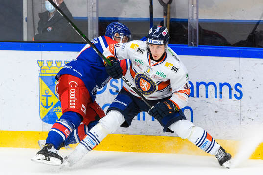 Oskarshamns Jonas Engström och Växjös Juuso Vainio