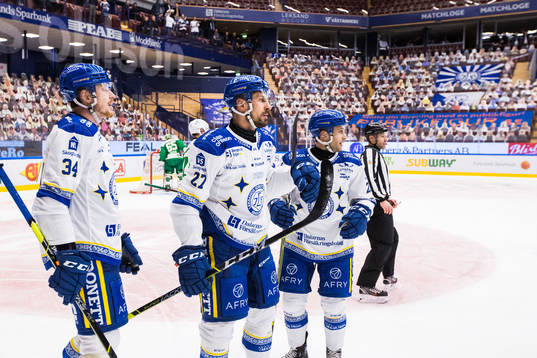 Leksands Marek Hrivík (m) jublar med Peter Cehlarik (h)
