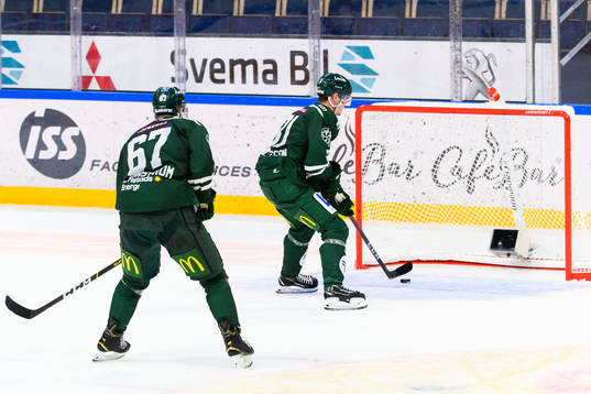 Färjestads Carl Jakobsson gör 5-2