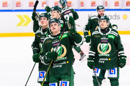 Färjestads spelare tackar publiken