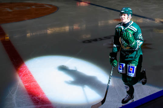 Färjestads Jacob Peterson jublar
