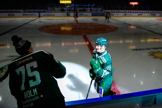Färjestads Jacob Peterson jublar