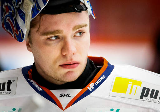Växjös målvakt Erik Källgren deppar