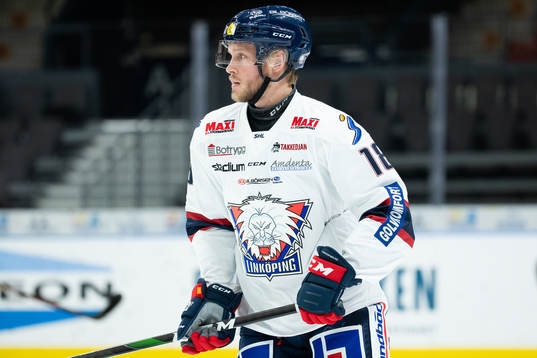 Linköpings Villiam Haag innan ishockeymatchen i SHL mellan