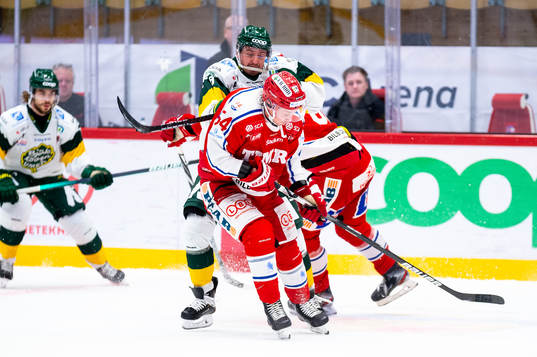 Björklövens Alexander Deilert och Timrås Jonathan Dahlén