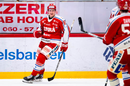 Timrås Jens Lööke jublar