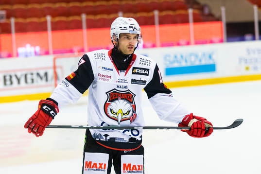 Malmö Redhawks Adam Johnson deppar