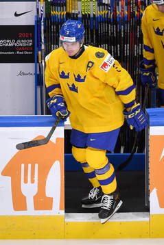 Tobias Björnfot of Sweden steps