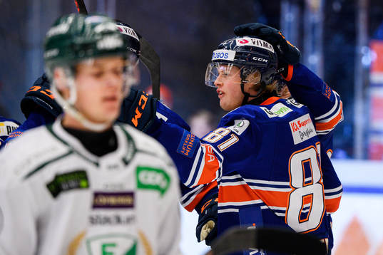 Växjös Fredrik Karlström jublar