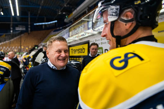 s assisterande tränare Stephan ”Lillis” Lundh