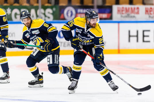 s Axel Holmström