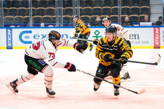Örebros Oliver Eklind och Skellefteås Jonatan Berggren