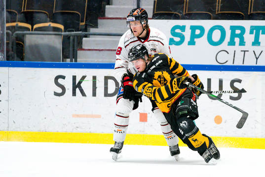 Örebros Rodrigo Abols och Skellefteås Rickard Hugg