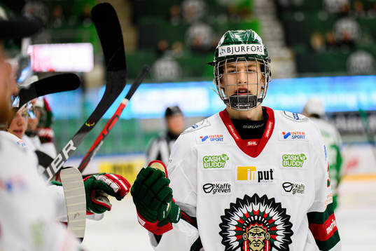 Frölundas Simon Edvinsson  jublar