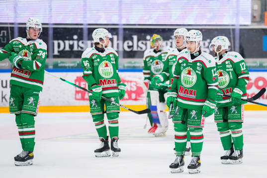 Rögles Adam Edström och Brady Ferguson deppar