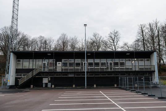 Klubbhuset vid Valhalla IP i samband med att
