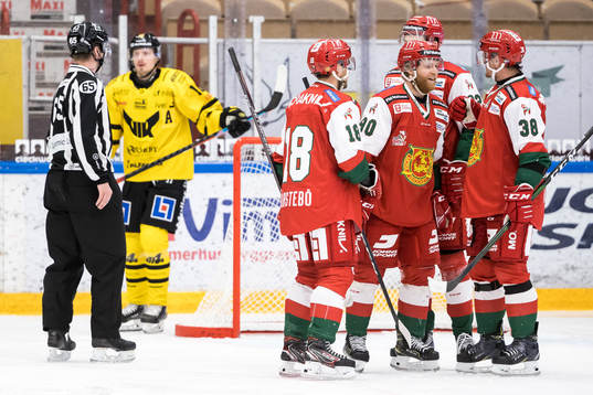 under ishockeymatchen i Hockeyallsvenskan mellan Mora och