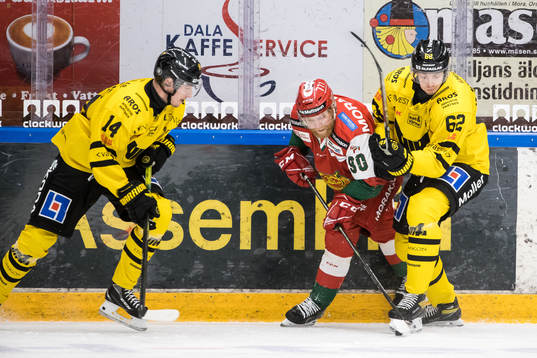 Västerås Jesper Johansson och Moras Daniel Ljungren och