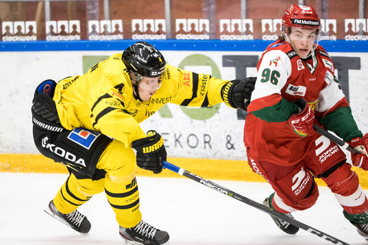 Västerås Niclas Lundgren och Moras Lucas Wernblom