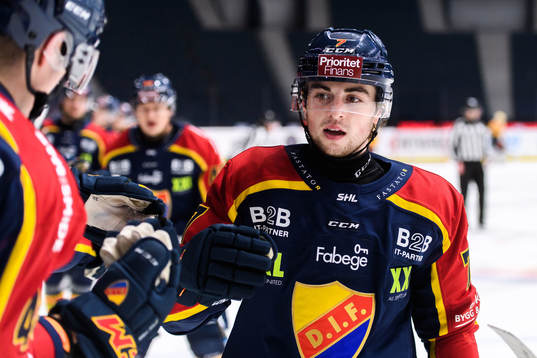 Djurgårdens Robert Nardella jublar