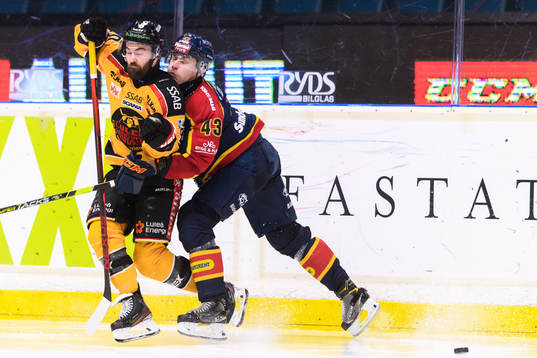 Luleås Jack Connolly och Djurgårdens Tom Nilsson