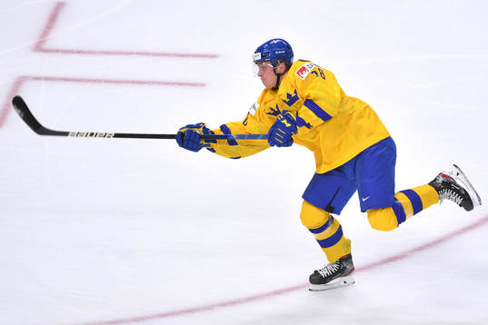 Lucas Raymond of Sweden shoots