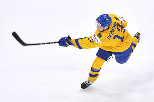 Emil Heineman of Sweden shoots