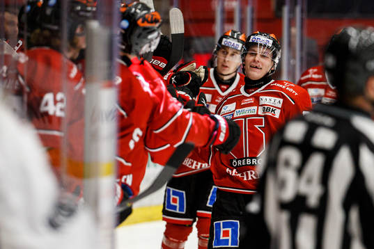Örebros Joonas Rask jublar