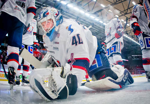 Linköpings målvakt Jussi Rynnäs deppar