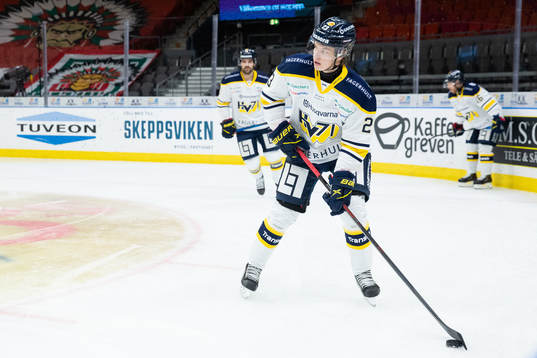s Lukas Wernblom innan ishockeymatchen i SHL mellan