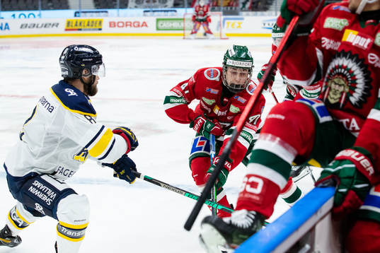 s Craig Schira och Frölundas Ludwig Persson