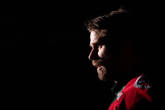 Frölundas Jonathan Sigalet  innan ishockeymatchen i SHL