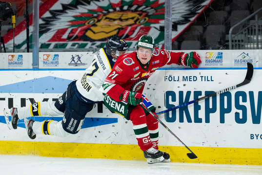 s Emil Johansson