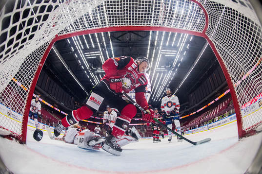 Malmö Redhawks Emil Sylvegård gör 2-5 bakom Växjös