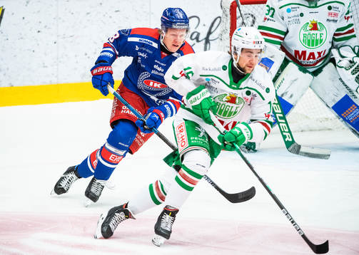 Oskarshamns Fredrik Olofsson och Rögles Lucas Ekeståhl
