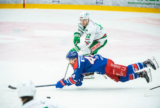 Oskarshamns Nolan Zajac och Rögles Brady Ferguson