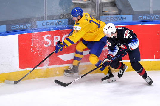 Drew Helleson of USA and Oskar Kvist of Sweden battle along