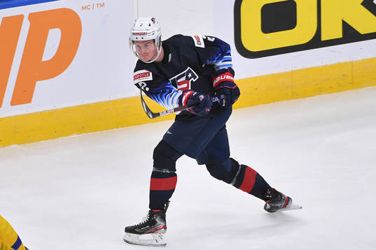 Drew Helleson of USA makes a pass